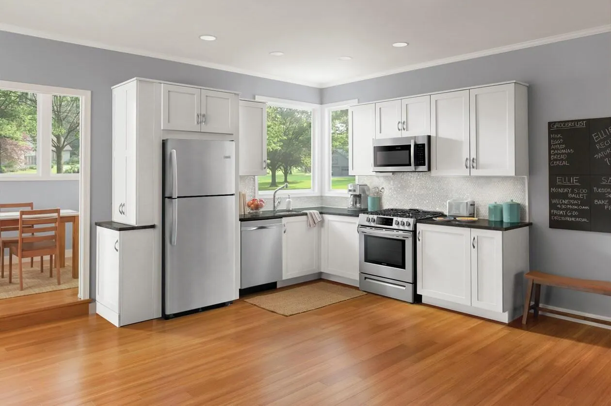 Frigidaire 30" Front Control Freestanding Gas Range